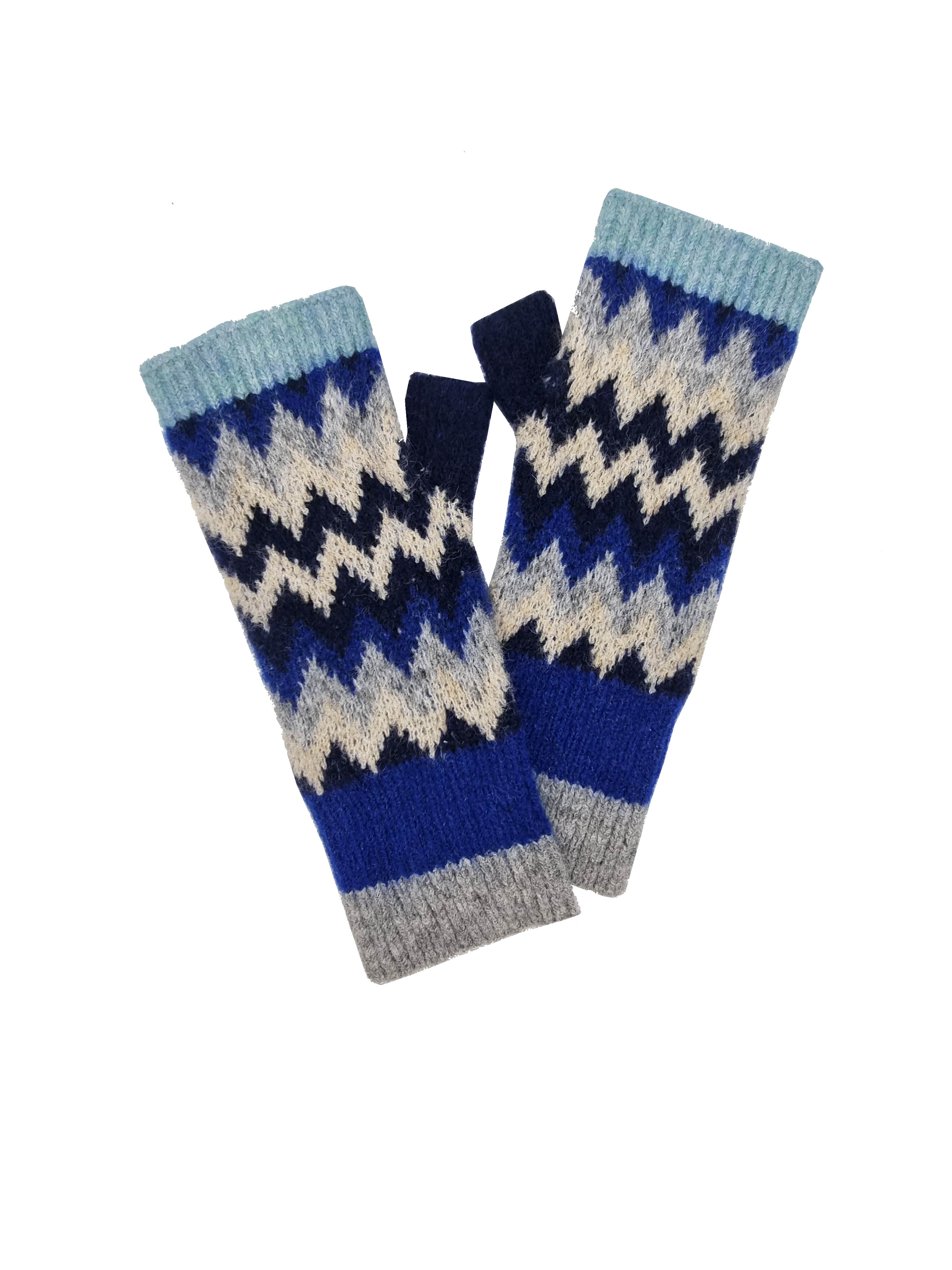 DORA CHEVRON WRIST WARMER IN NAVY MIX