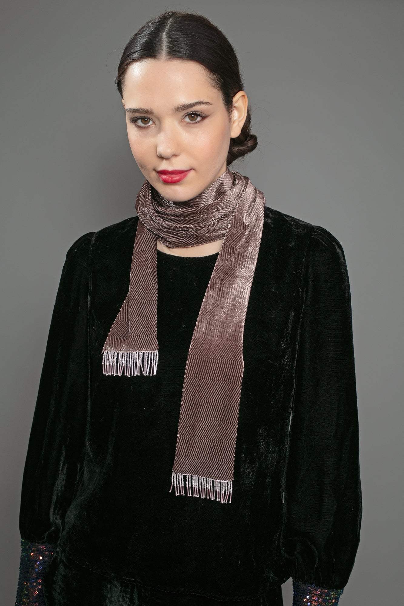 ALLEGRA VELVET SCARF PINK