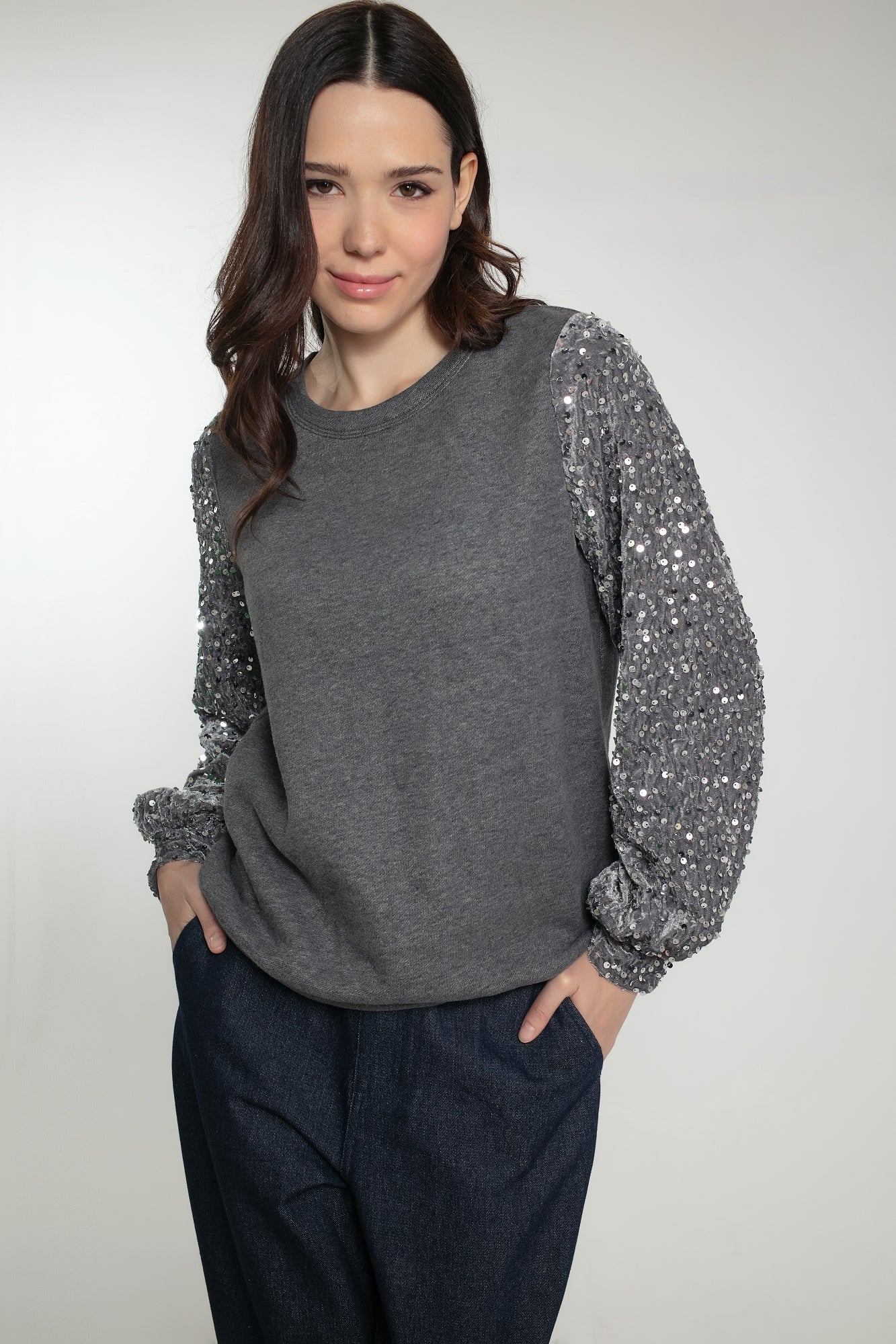 CLIFTON SWEATER IN GREY