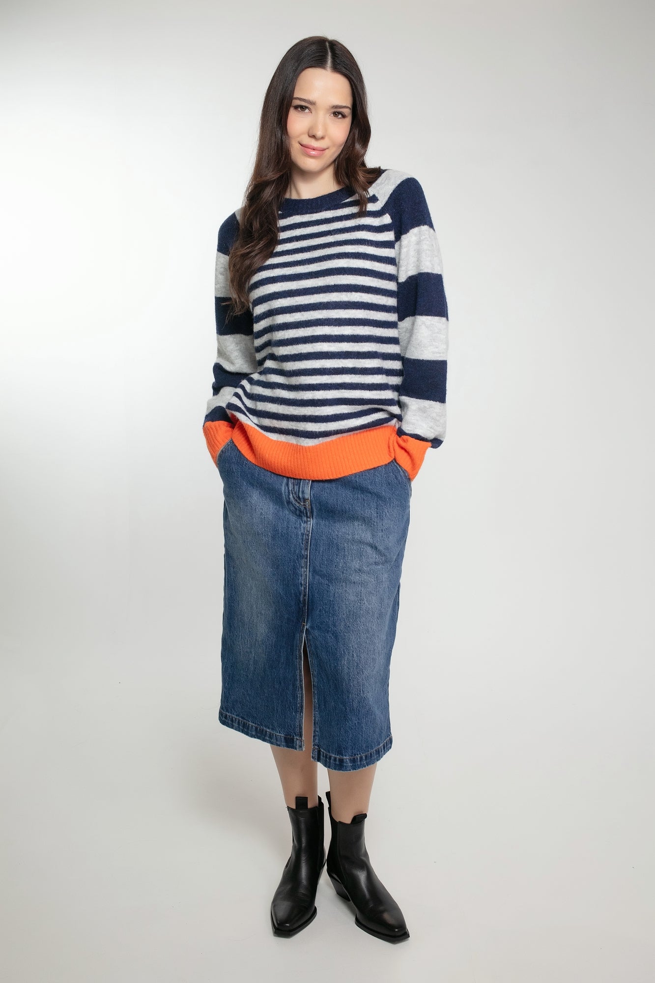 CYNTHIA STRIPE JUMPER IN NAVY MIX