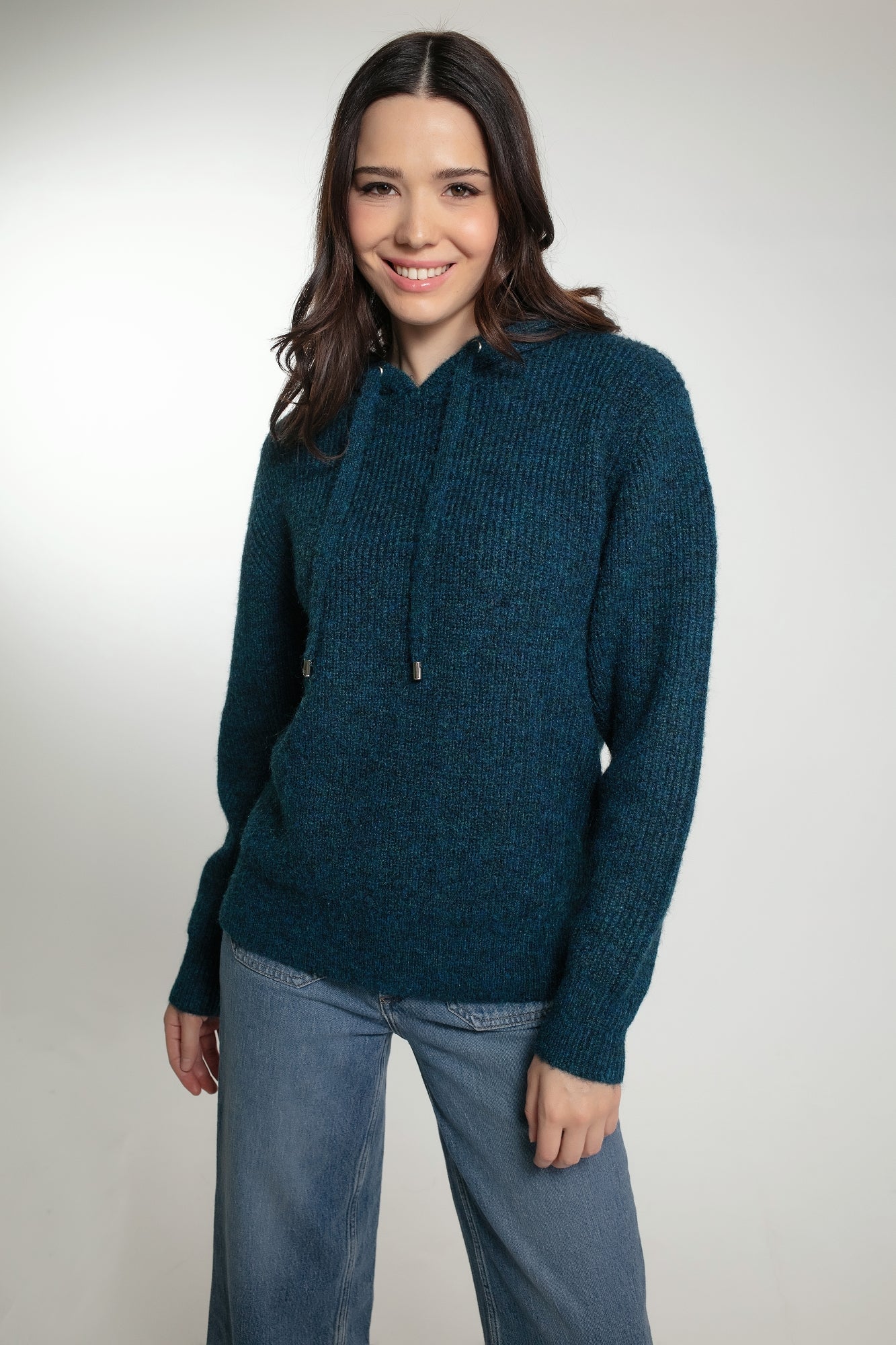 NORWOOD KNITTED HOODIE IN TEAL MIX