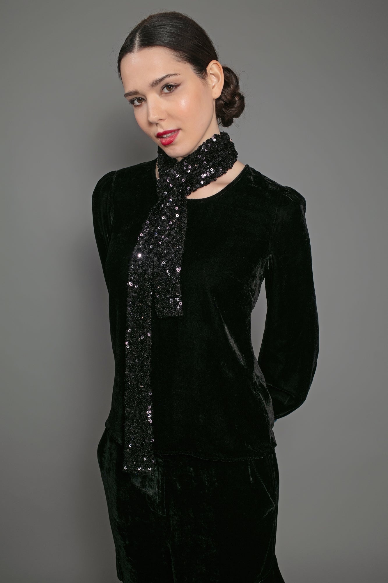 SHIMMER SCARF-BLACK