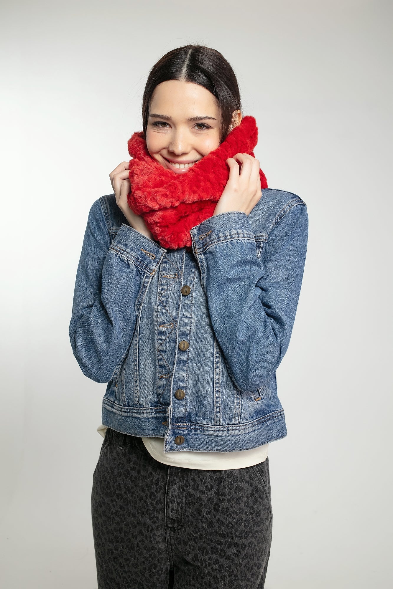 SNUGGY SNOOD IN RED